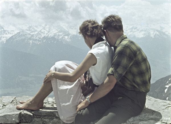 Кадр из документального фильма Гвоздики нужны влюбленным. 1964 год Кадр из документального фильма Гвоздики нужны влюбленным. 1964 год - Sputnik Армения