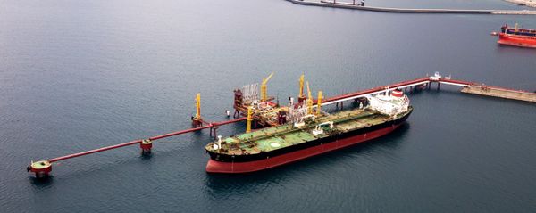 Нефтяной танкер Нефтяной танкер - Sputnik Армения