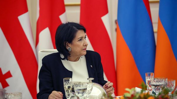 Սալոմե Զուրաբիշվիլին Երևանում - Sputnik Արմենիա