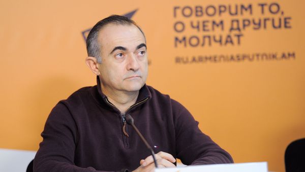 Телемост Еревaн-Tбилиси по итогам официального визита президента Грузии Саломе Зурабишвили в Армению (15 марта 2019). Еревaн - Sputnik Արմենիա