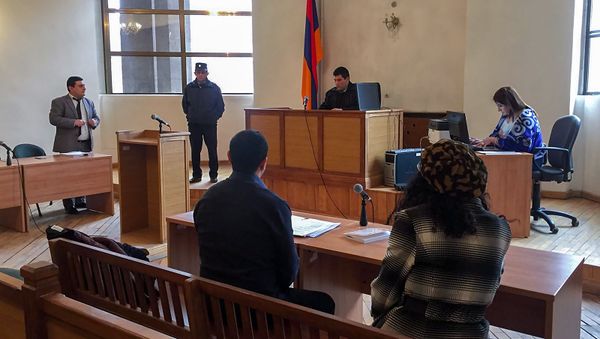 Судебное заседание по вопросу перевода военнослужащего российской военной базы в УИУ (15 марта 2019). Гюмри - Sputnik Արմենիա