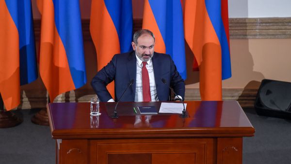 Пресс-конференция премьер-министра Никола Пашиняна (19 марта 2019). Еревaн Пресс-конференция премьер-министра Никола Пашиняна (19 марта 2019). Еревaн - Sputnik Армения