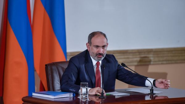 Пресс-конференция премьер-министра Никола Пашиняна (19 марта 2019). Еревaн Пресс-конференция премьер-министра Никола Пашиняна (19 марта 2019). Еревaн - Sputnik Армения