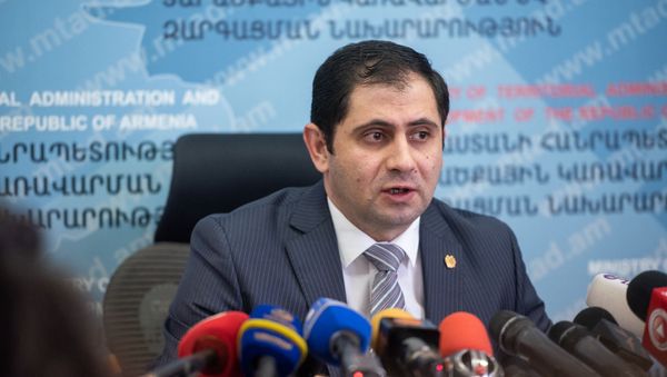 Пресс-конференция министра территориального управления и развития Сурена Папикяна (20 марта 2019). Еревaн - Sputnik Արմենիա