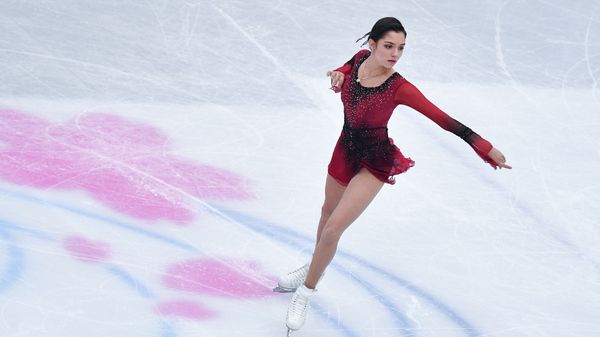 Выступление Евгении Медведевой в короткой программе женского одиночного катания на чемпионате мира по фигурному катанию (20 марта 2019). Сайтама, Япония - Sputnik Армения