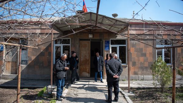 Здание администрации села Зартонк - Sputnik Արմենիա