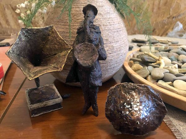 Քարէ  զարդեր` ինքնատիպ կանանց համար. գործ-նախասիրութիւն, որ ծնաւ որդիին շնորհիւ - Sputnik Արմենիա
