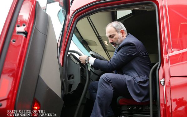 Նիկոլ Փաշինյանը ներկա է գտնվել պանրի և կաթնամթերքի այլ տեսակների գործարանի բացման արարողությանը - Sputnik Արմենիա