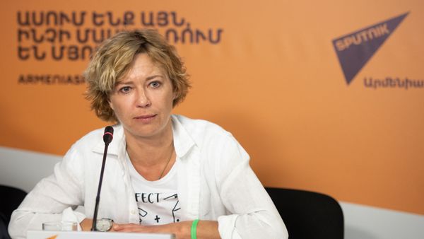 Советник МИА Россия сегодня Светлана Бабаева на учебном проекте SputnikPro (27 марта 2019). Еревaн - Sputnik Армения