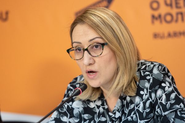 Делать прививку или нет: армянские врачи развеяли мифы о вакцине из США - Sputnik Армения