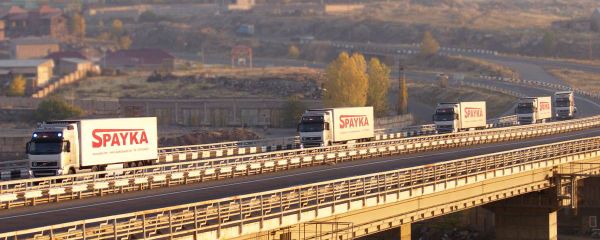 Грузовые автомобили компании Spayka Грузовые автомобили компании Spayka - Sputnik Армения