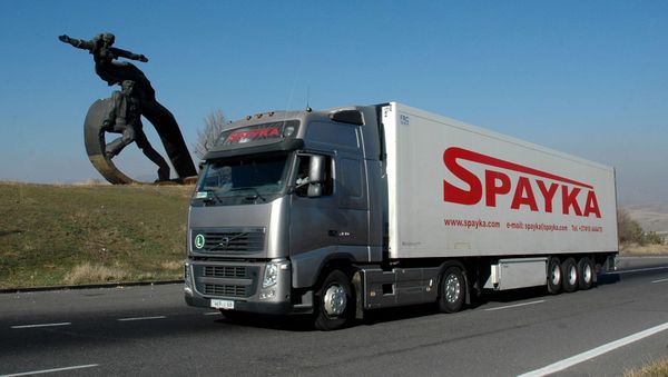 Грузовой автомобиль компании Spayka Грузовой автомобиль компании Spayka - Sputnik Армения