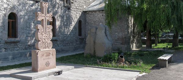 Дворик армянской церкви в Ахалкалаки, Грузия Дворик армянской церкви в Ахалкалаки, Грузия - Sputnik Արմենիա