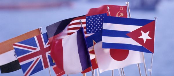 Флаги различных государств Флаги различных государств - Sputnik Армения