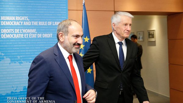 Встреча премьер-министра Армении Никола Пашиняна с генеральным секретарем Совета Европы Турбьерном Ягландом (11 апреля 2019). Страстбург - Sputnik Армения