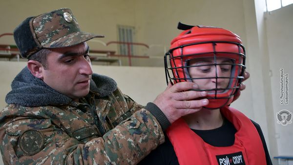 Участник соревнований по рукопашному бою в ВС РА - Sputnik Արմենիա