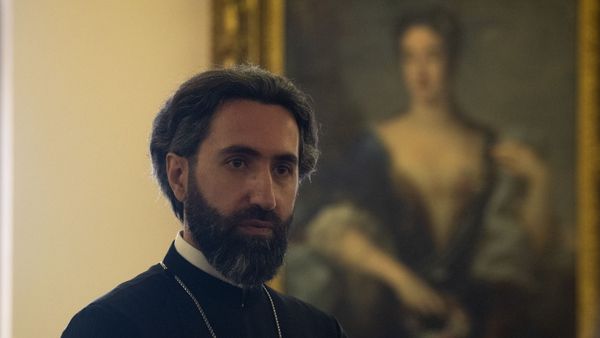 Директор музеев и архивов Первопрестольного Св. Эчмиадзина иерей Асохик Карапетян - Sputnik Армения