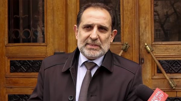 Председатель партии Национальное согласие Арам Арутюнян на брифинге (3 апреля 2019). Еревaн - Sputnik Армения