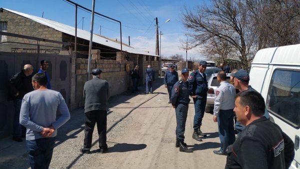 Жители села Зартонк Армавирской области протестуют против главы сельской администрации (13 апреля 2019). Армавир - Sputnik Արմենիա
