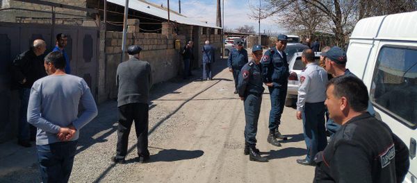Жители села Зартонк Армавирской области протестуют против главы сельской администрации (13 апреля 2019). Армавир - Sputnik Արմենիա