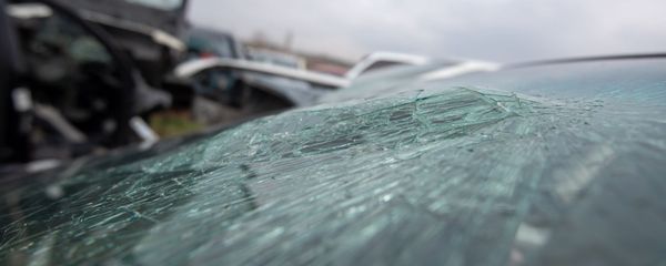 Автомобильная свалка в административном районе Малатия-Себастия Еревана Автомобильная свалка в административном районе Малатия-Себастия Еревана - Sputnik Армения