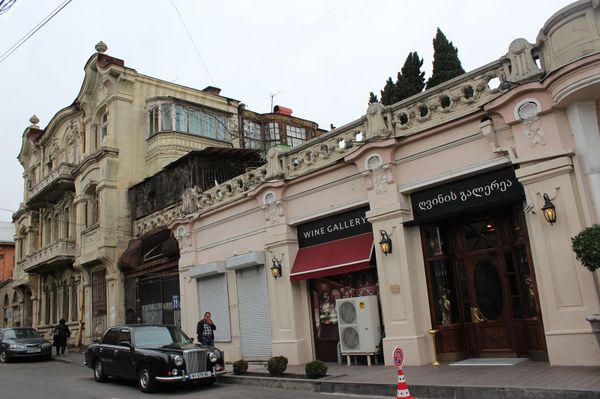 Թբիլիսիում այսպիսի տուն չկա․ ինչո՞վ էին հայտնի վաճառական Ջագեթյանի երկվորյակ տները Թբիլիսիում այսպիսի տուն չկա․ ինչո՞վ էին հայտնի վաճառական Ջագեթյանի երկվորյակ տները - Sputnik Արմենիա
