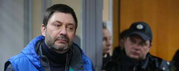 Руководитель портала РИА Новости Украина Кирилл Вышинский в Подольском районном суде (26 марта 2019). Киев Руководитель портала РИА Новости Украина Кирилл Вышинский в Подольском районном суде (26 марта 2019). Киев - Sputnik Армения