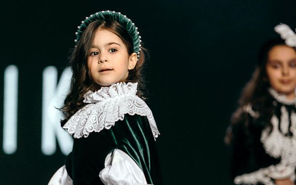 Little Miss Armenia - Russia մրցույթի մասնակից Սառա Սահակյանը - Sputnik Արմենիա