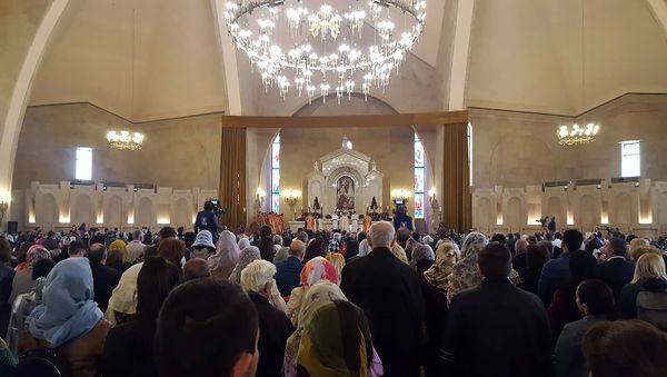 Литургия Святого Воскресенья в церкви Св.Григория (21 апреля 2019). Еревaн - Sputnik Արմենիա