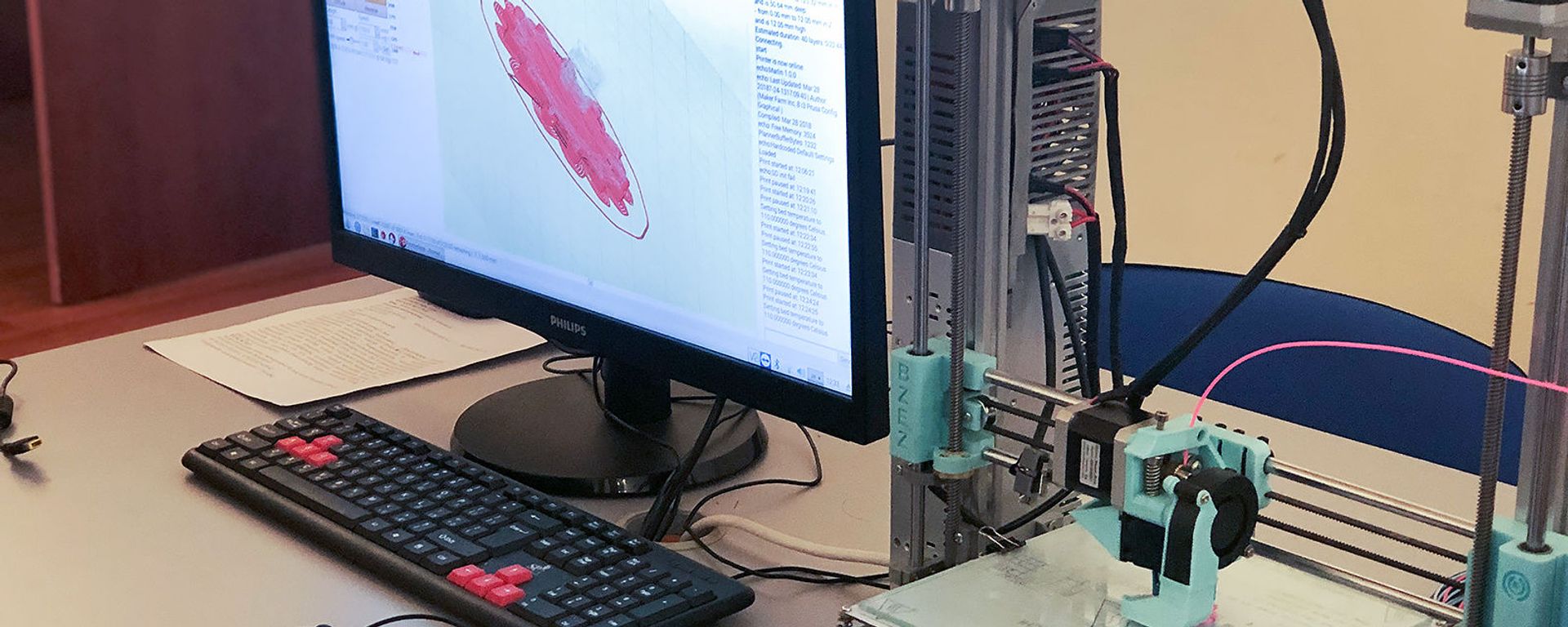 3D-принтер в школьной инженерной лаборатории ArMath, Еревaн 3D-принтер в школьной инженерной лаборатории ArMath, Еревaн - Sputnik Армения, 1920, 08.04.2021