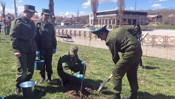 Аллея армяно-российскои дружбы в Гюмри Аллея армяно-российскои дружбы в Гюмри - Sputnik Армения