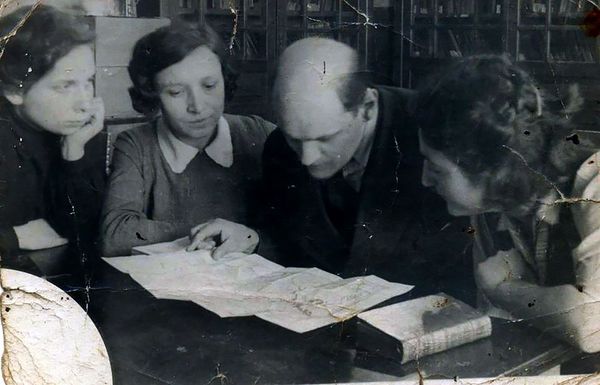 Мелодия грабара на русском: как 99-летняя переводчица услышала поэзию Нарекаци Мелодия грабара на русском: как 99-летняя переводчица услышала поэзию Нарекаци - Sputnik Армения