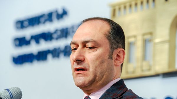 Արտակ Զեյնալյան - Sputnik Արմենիա