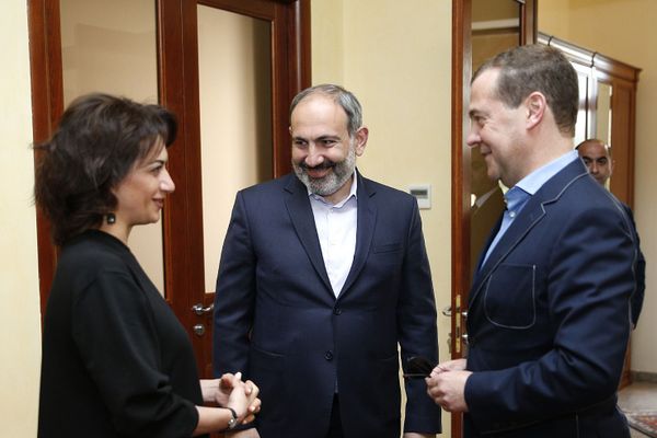 Вопреки пессимистам: Пашинян сделал важное заявление на встрече с Медведевым Вопреки пессимистам: Пашинян сделал важное заявление на встрече с Медведевым - Sputnik Армения