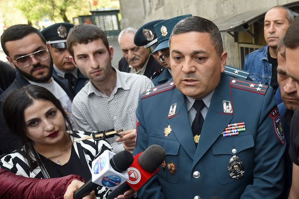 Коллапс с техпаспортами возник только для своих? Пояснил глава Дорожной полиции Армении - Sputnik Армения