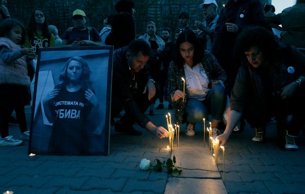 Портрет болгарской журналистки Виктории Мариновой, убитой в северном городе Русе (8 октября 2018). София Портрет болгарской журналистки Виктории Мариновой, убитой в северном городе Русе (8 октября 2018). София - Sputnik Армения