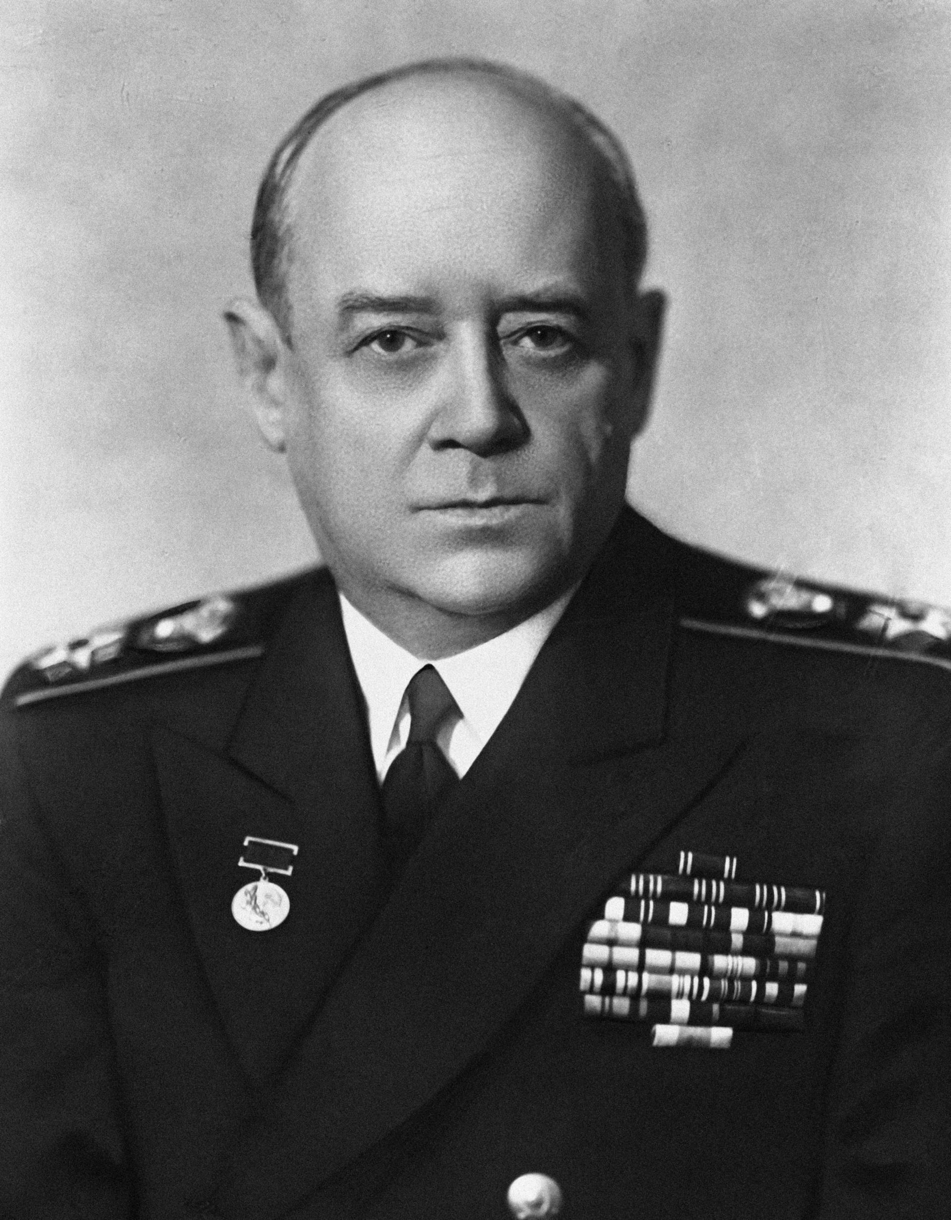 Адмирал флота Советского Союза Иван Степанович Исаков (1894-1967). Репродукция фотографии. Адмирал флота Советского Союза Иван Степанович Исаков (1894-1967). Репродукция фотографии. - Sputnik Армения, 1920, 25.07.2025