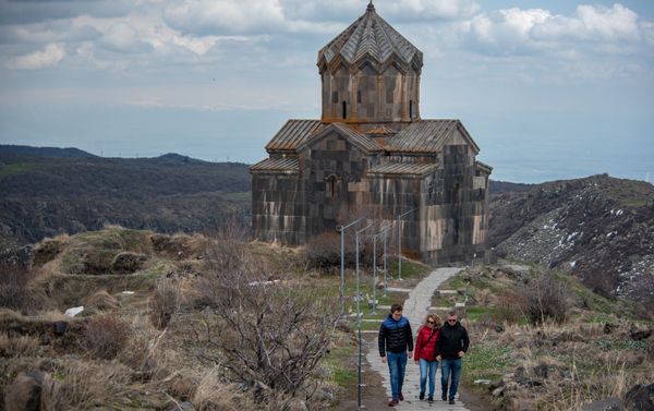 Ամբերդի մոտ գտնվող Վահրամաշեն եկեղեցին - Sputnik Արմենիա