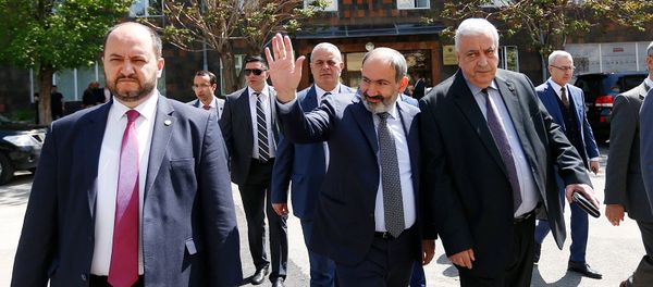 Премьер-министр Никол Пашинян посетил Национальный политехнический университет Армении (6 мая 2019). Еревaн - Sputnik Արմենիա