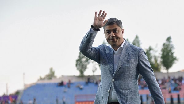 Президент ФФА Артур Ванецян перед началом финала Кубка Армении по футболу (8 мая 2019). Еревaн - Sputnik Армения