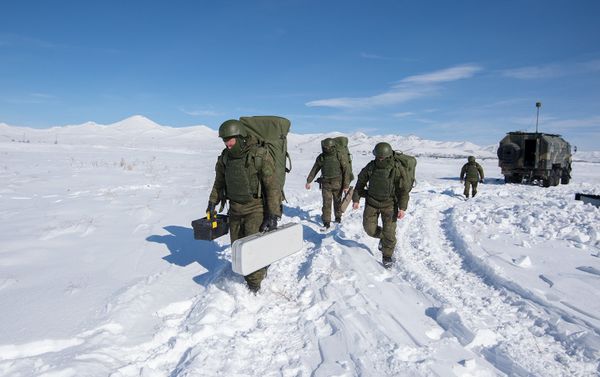 Беспилотник Застава готовится к запуску Беспилотник Застава готовится к запуску - Sputnik Армения