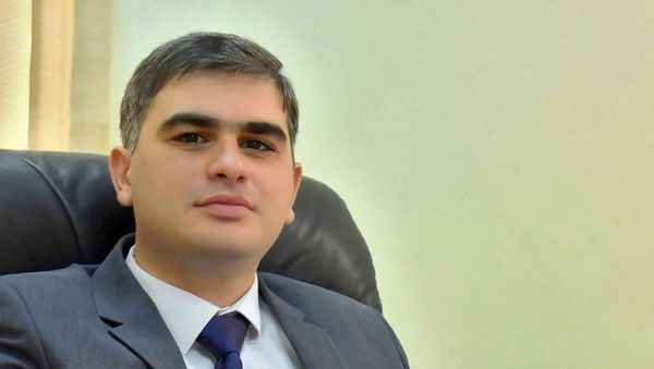 Сурен Парсян Сурен Парсян - Sputnik Արմենիա