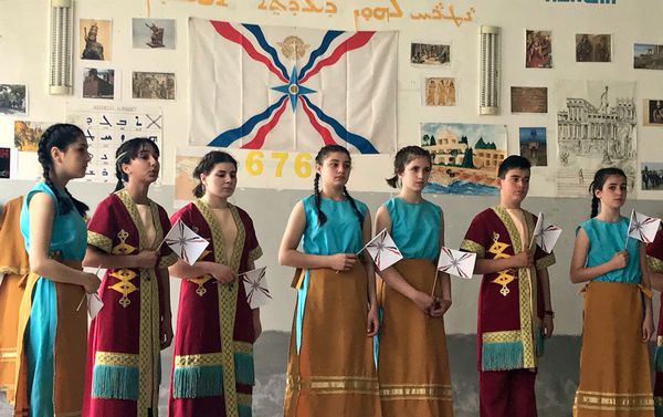 Школьное мероприятие в ассирийском селе Димитров, Армения Школьное мероприятие в ассирийском селе Димитров, Армения - Sputnik Армения