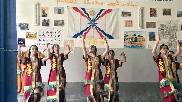 Школьное мероприятие в ассирийском селе Димитров, Армения Школьное мероприятие в ассирийском селе Димитров, Армения - Sputnik Армения