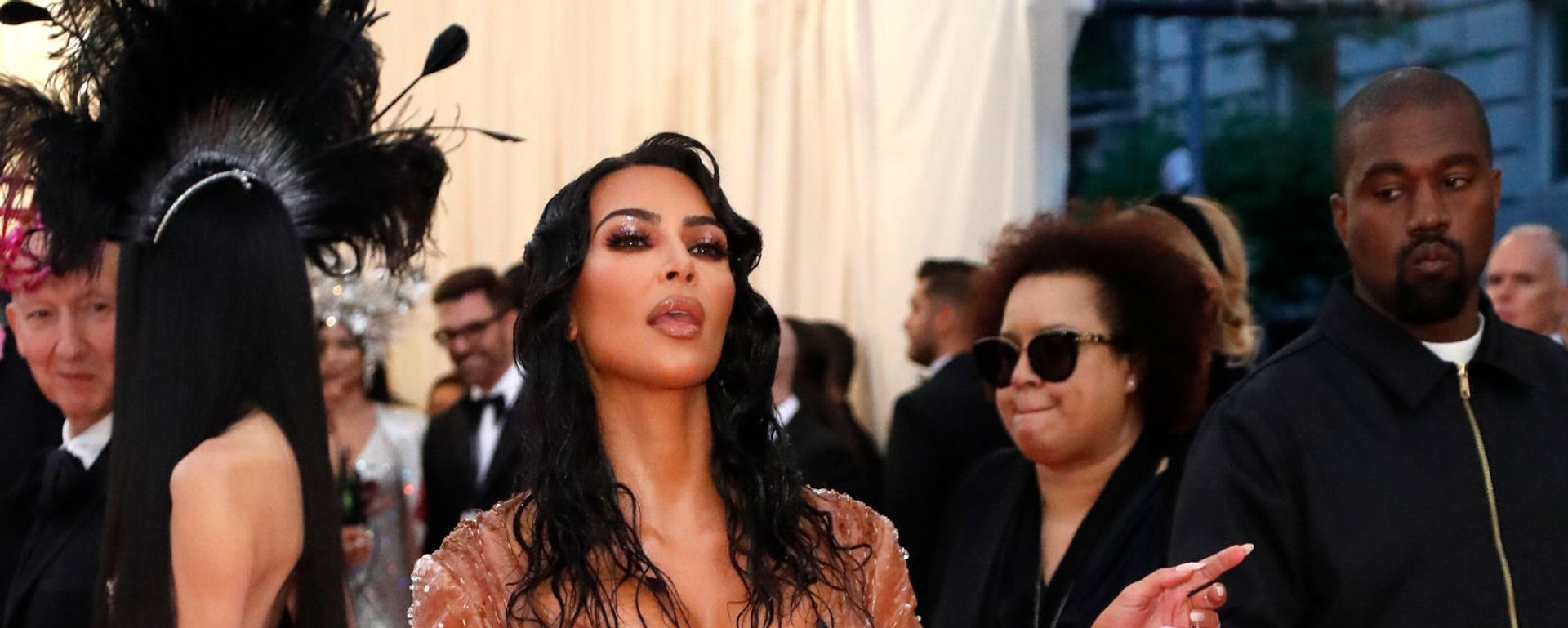 Кайне Уэст и Ким Кардашьян Уэст на Met-Gala (6 мая 2019). Нью-Йорк Кайне Уэст и Ким Кардашьян Уэст на Met-Gala (6 мая 2019). Нью-Йорк - Sputnik Армения, 1920, 14.01.2021