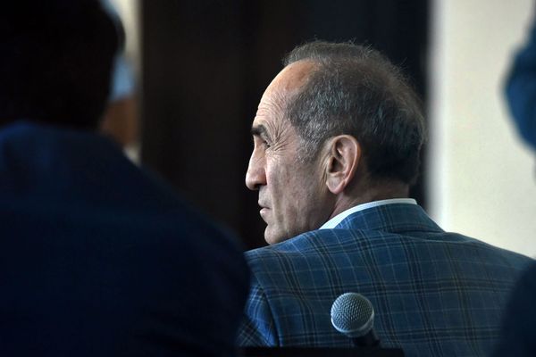 Մարտի 1-ի գործով դատական նիստը մեկնարկեց. Քոչարյանի որդին ներկա է հոր դատին Մարտի 1-ի գործով դատական նիստը մեկնարկեց. Քոչարյանի որդին ներկա է հոր դատին - Sputnik Արմենիա