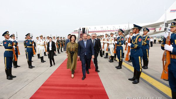Рабочий визит премьер-министра Армении Никола Пашиняна в Китай (14 мая 2019). Пекин Рабочий визит премьер-министра Армении Никола Пашиняна в Китай (14 мая 2019). Пекин - Sputnik Արմենիա