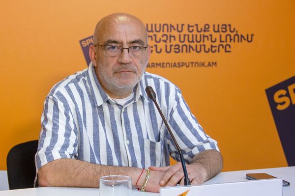 Колорит Еревана и особое отношение к Тбилиси: как обеим странам привлечь больше туристов  - Sputnik Армения
