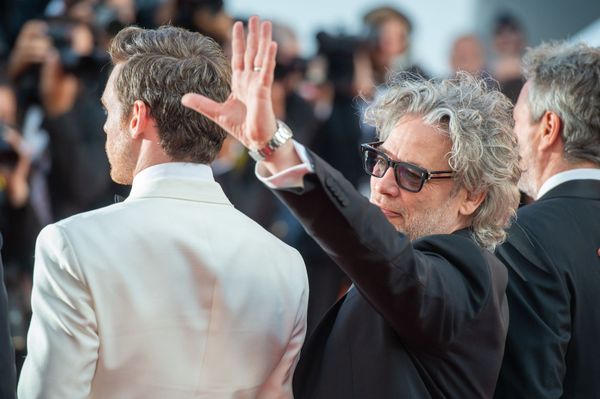 Режиссер Декстер Флетчер на красной дорожке премьеры фильма Rocketman в рамках 72-го Каннского кинофестиваля (16 мая 2019). Канны - Sputnik Армения