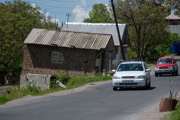 Տեսողական խաբկա՞նք, թե՞ ծռմռված պատեր. կյանքը Ողջաբերդի հոսող հողի վրա - Sputnik Արմենիա